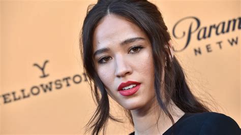 Kelsey Asbille Bio: Age, Parents, Siblings, Height ...